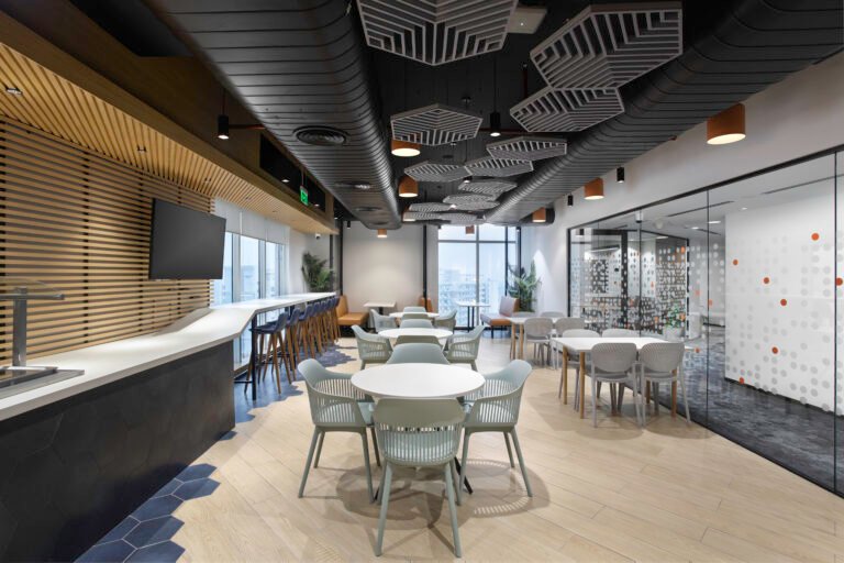 Why Mumbai Businesses Are Investing in Modern Commercial Interiors